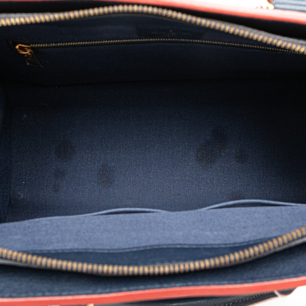 Louis Vuitton Epi Vaneau MM Blauw