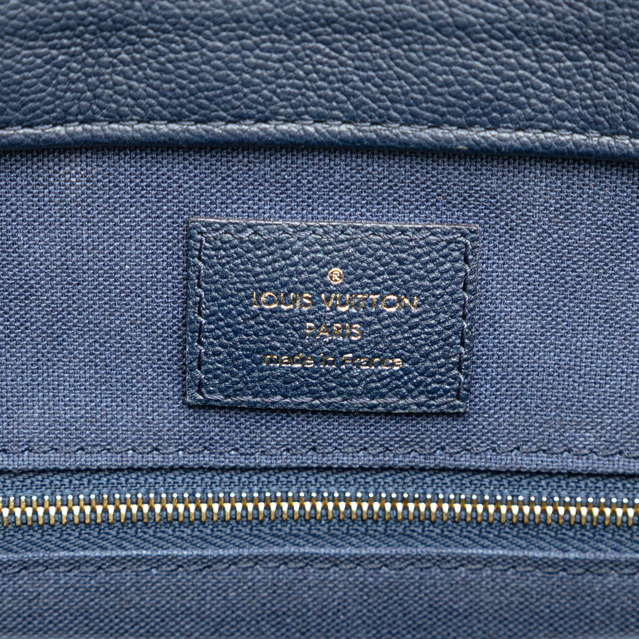 Louis Vuitton Epi Vaneau MM Blauw