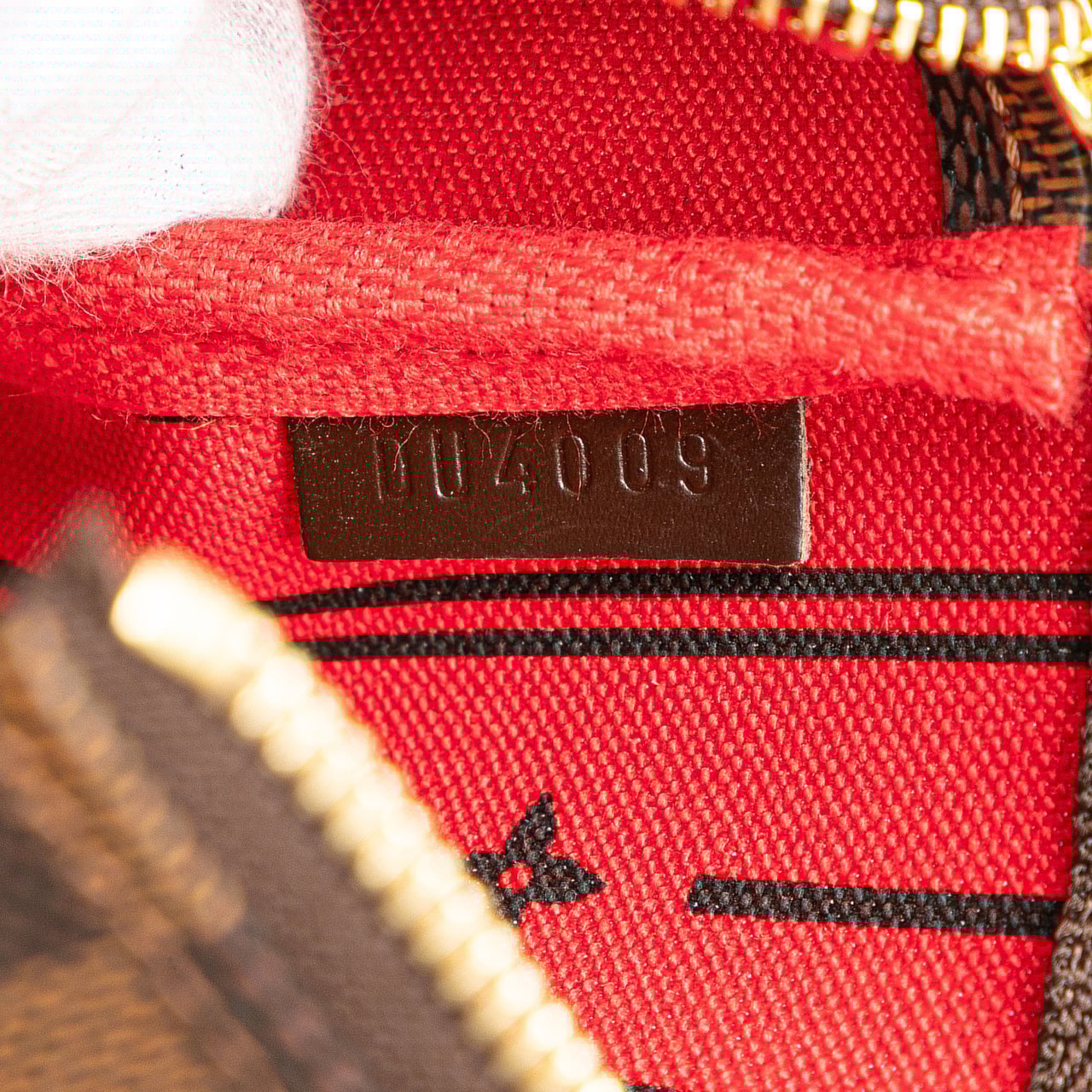 Louis Vuitton Damier Ebene Trunks and Bags Mini Pochette Accessoires Bruin
