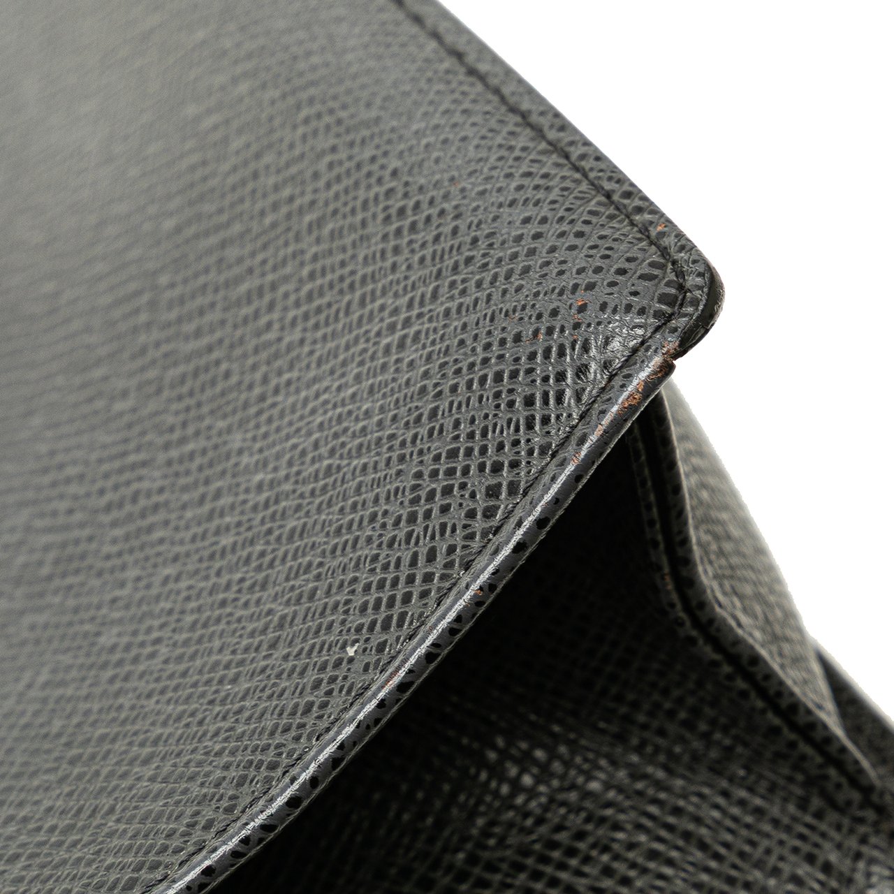 Louis Vuitton Taiga Selenga Zwart