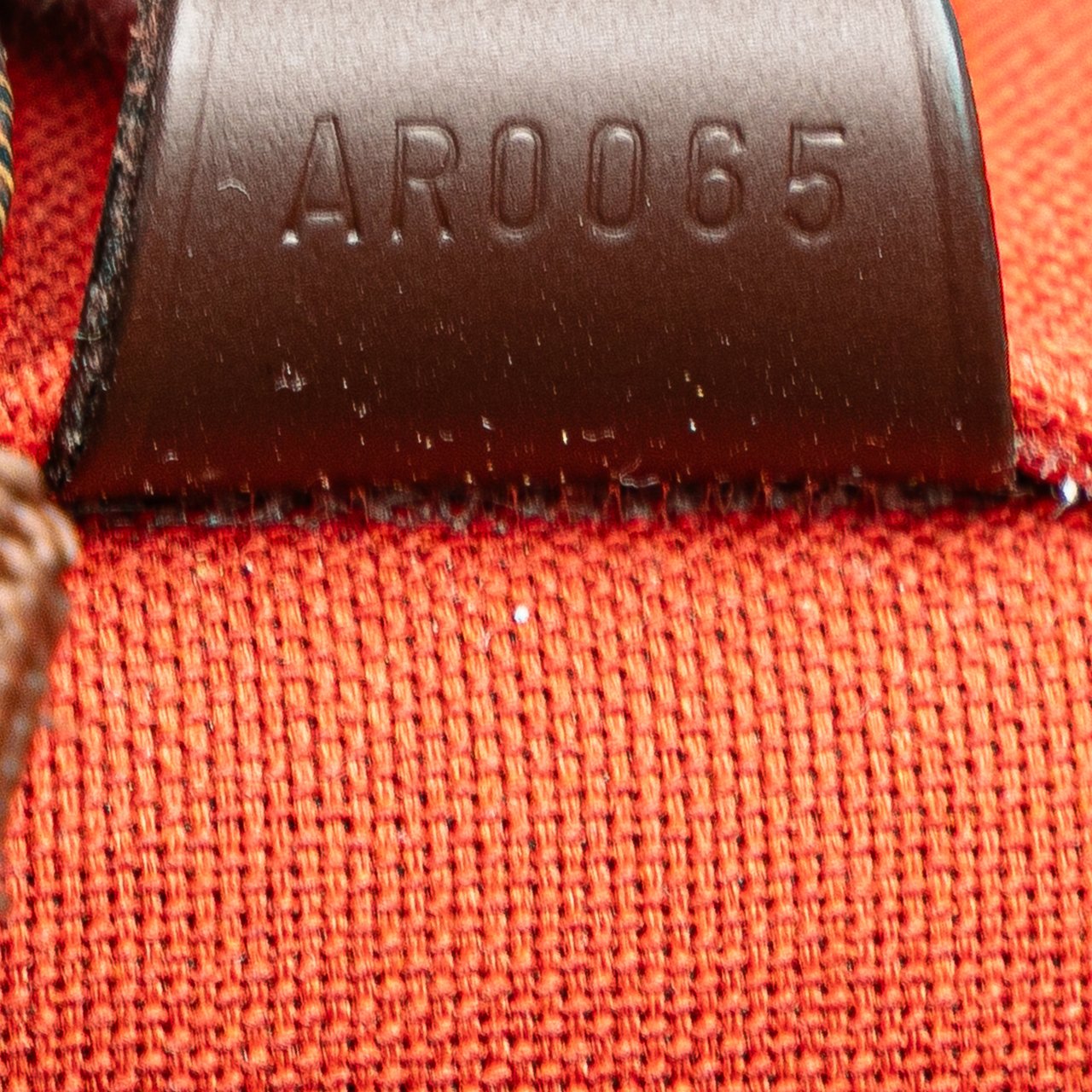 Louis Vuitton Damier Ebene Greenwich PM Bruin