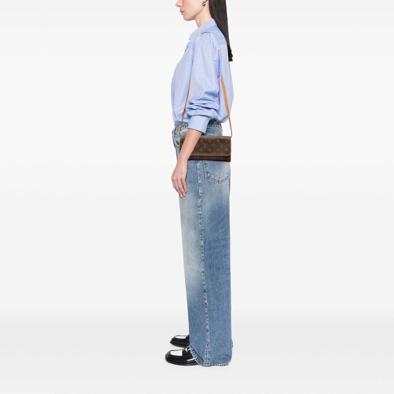 Louis Vuitton Monogram Pochette Twin GM Bruin