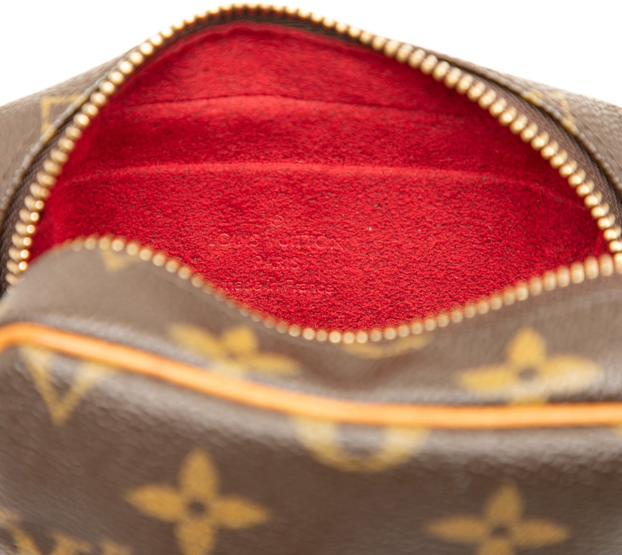 Louis Vuitton Monogram Trousse Wapity Bruin