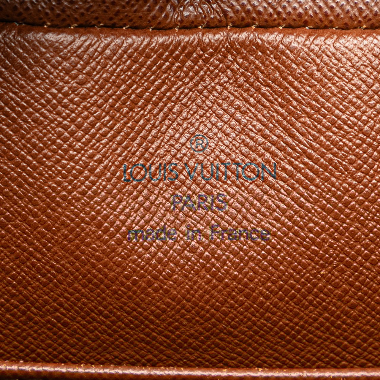 Louis Vuitton Monogram Cite MM Bruin