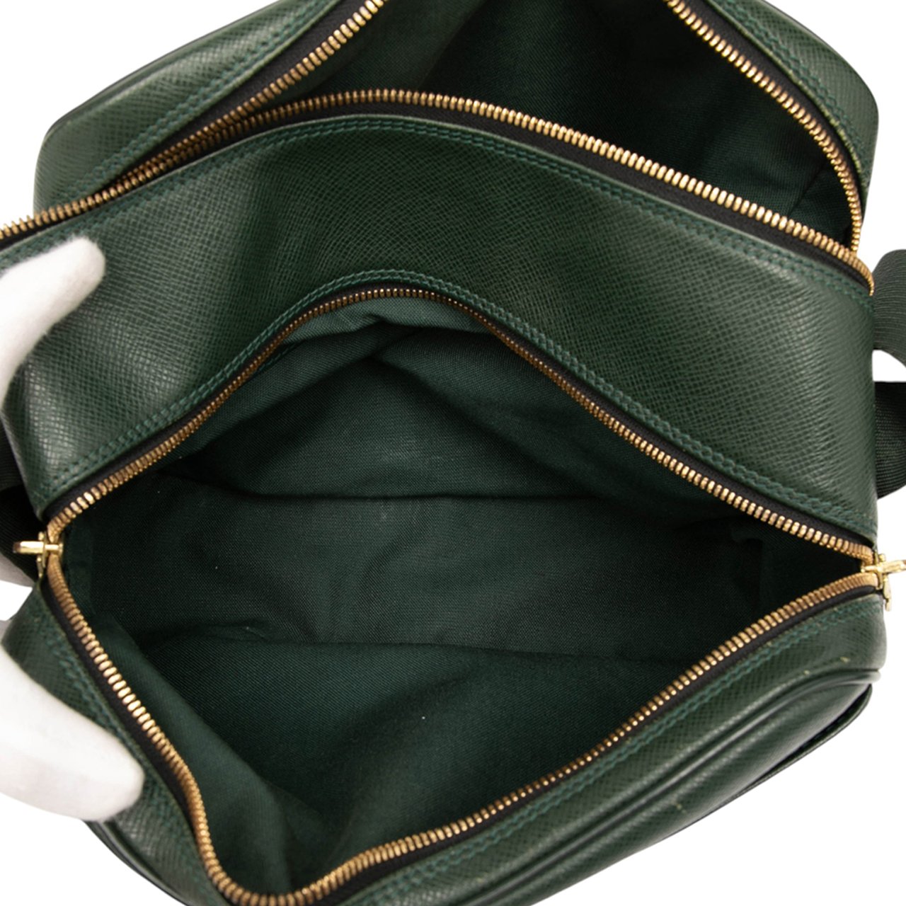 Louis Vuitton Taiga Reporter PM Groen