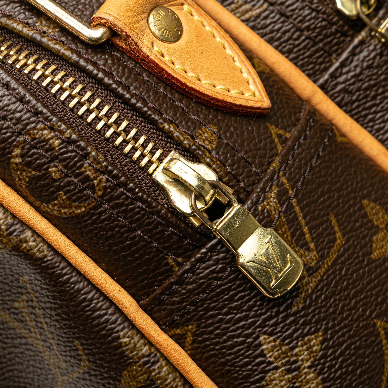 Louis Vuitton Monogram Reporter PM Bruin