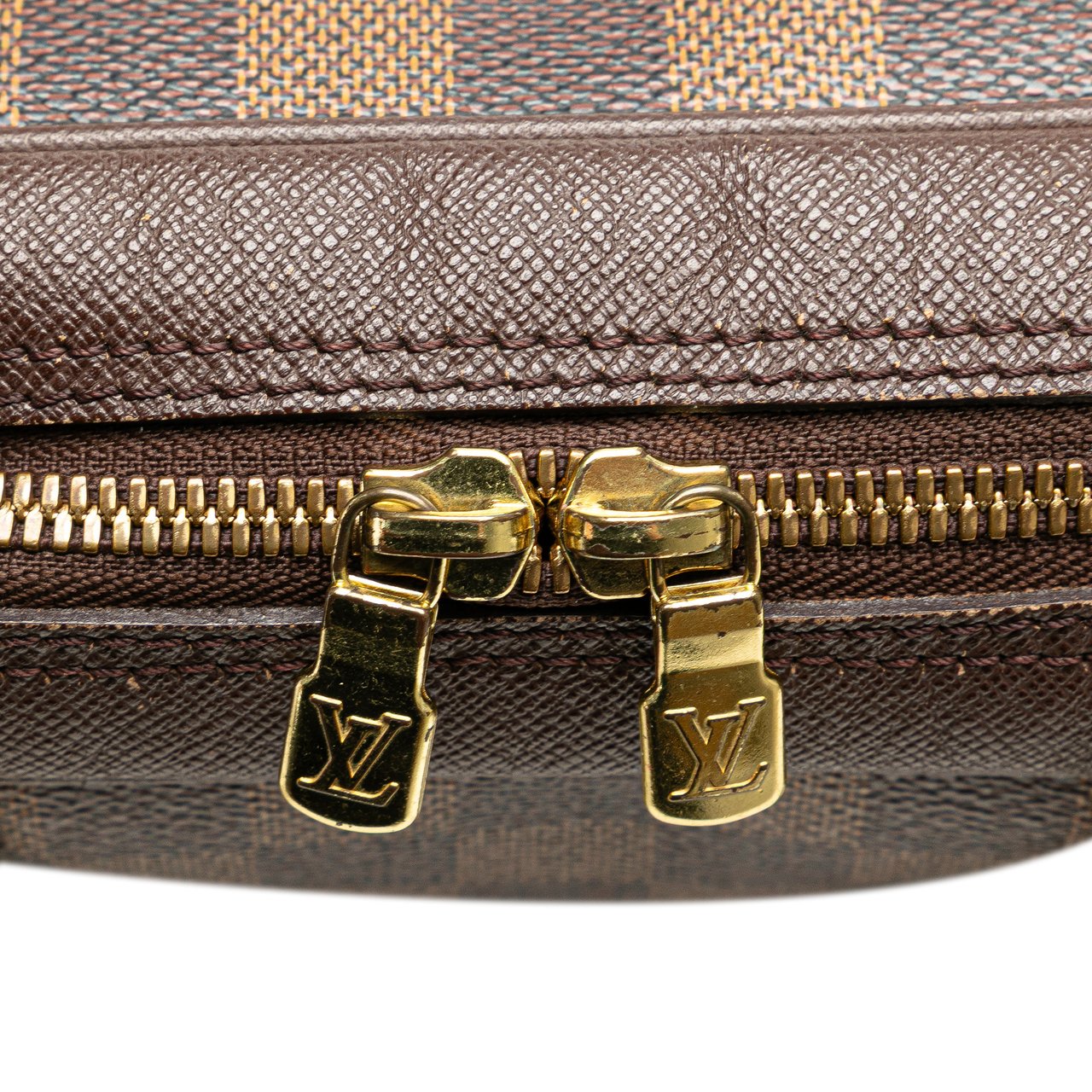 Louis Vuitton Damier Ebene Brera Bruin