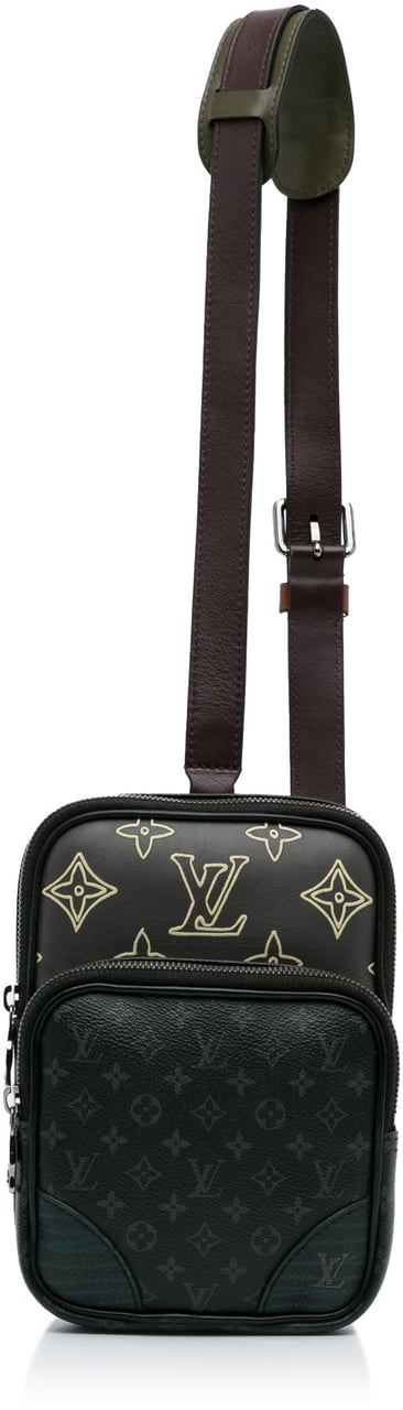 Louis Vuitton Monogram Eclipse Amazone Patchwork Sling Bag Zwart