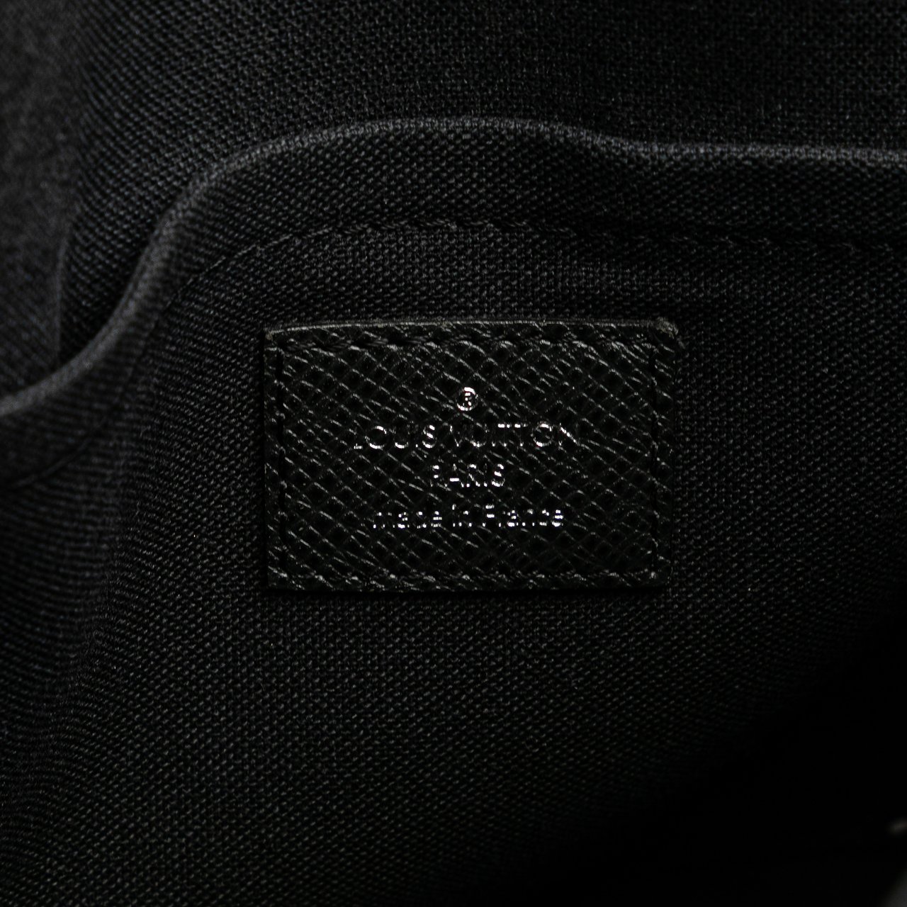 Louis Vuitton Taiga Andrei Zwart