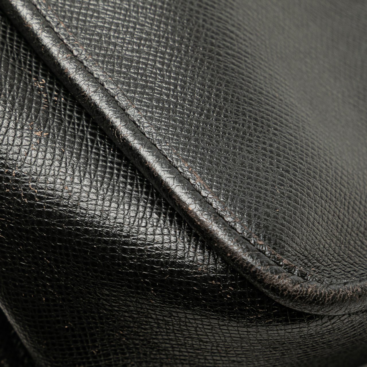 Louis Vuitton Taiga Andrei Zwart