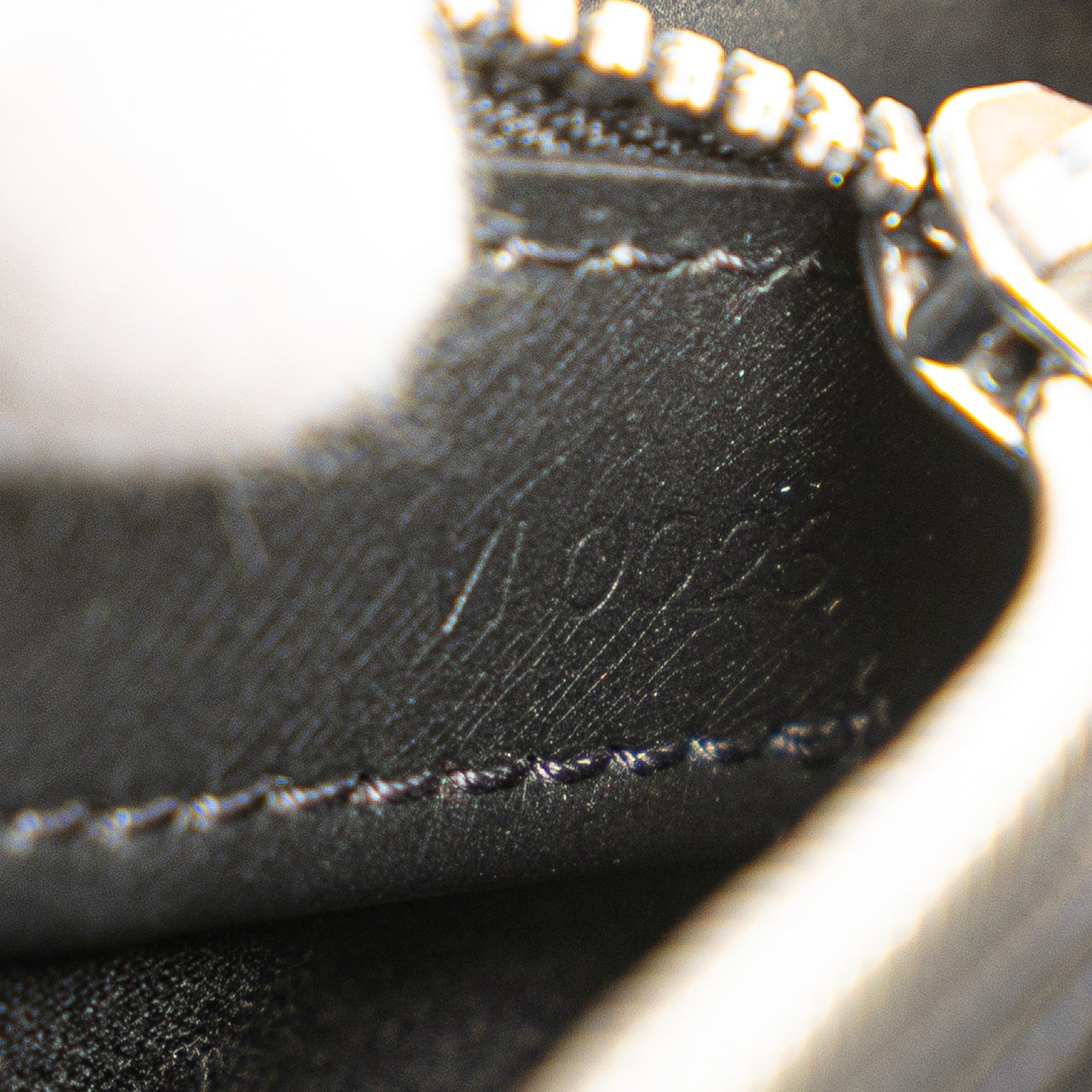 Louis Vuitton Monogram Mat Fowler Grijs