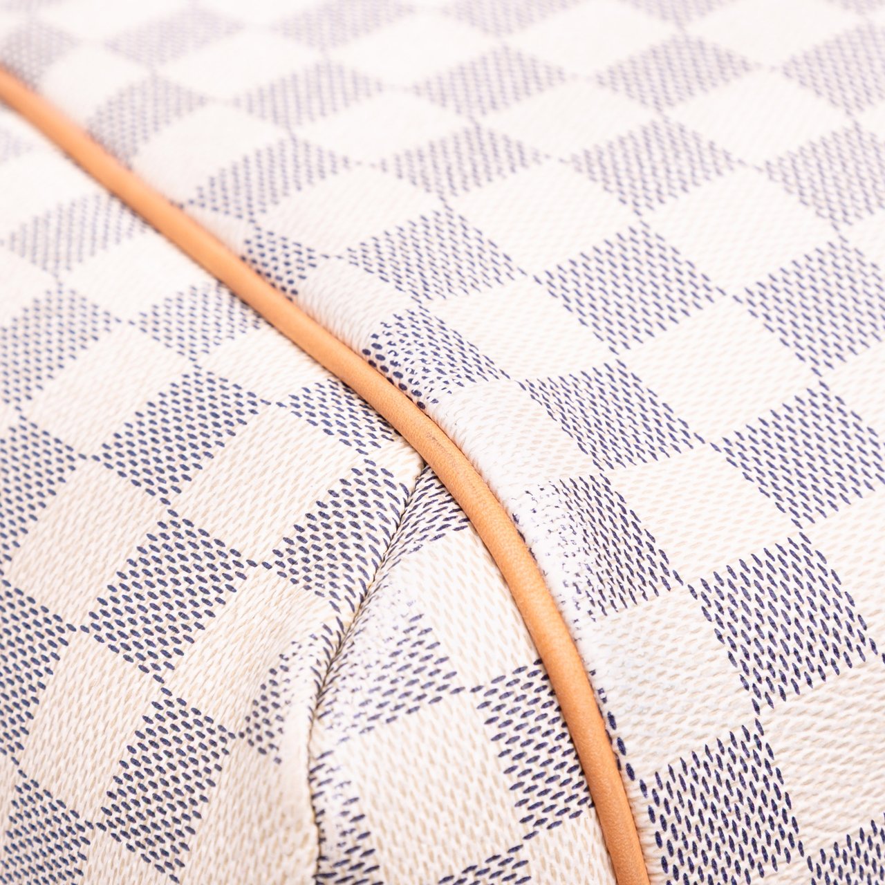 Louis Vuitton Damier Azur Totally MM Wit