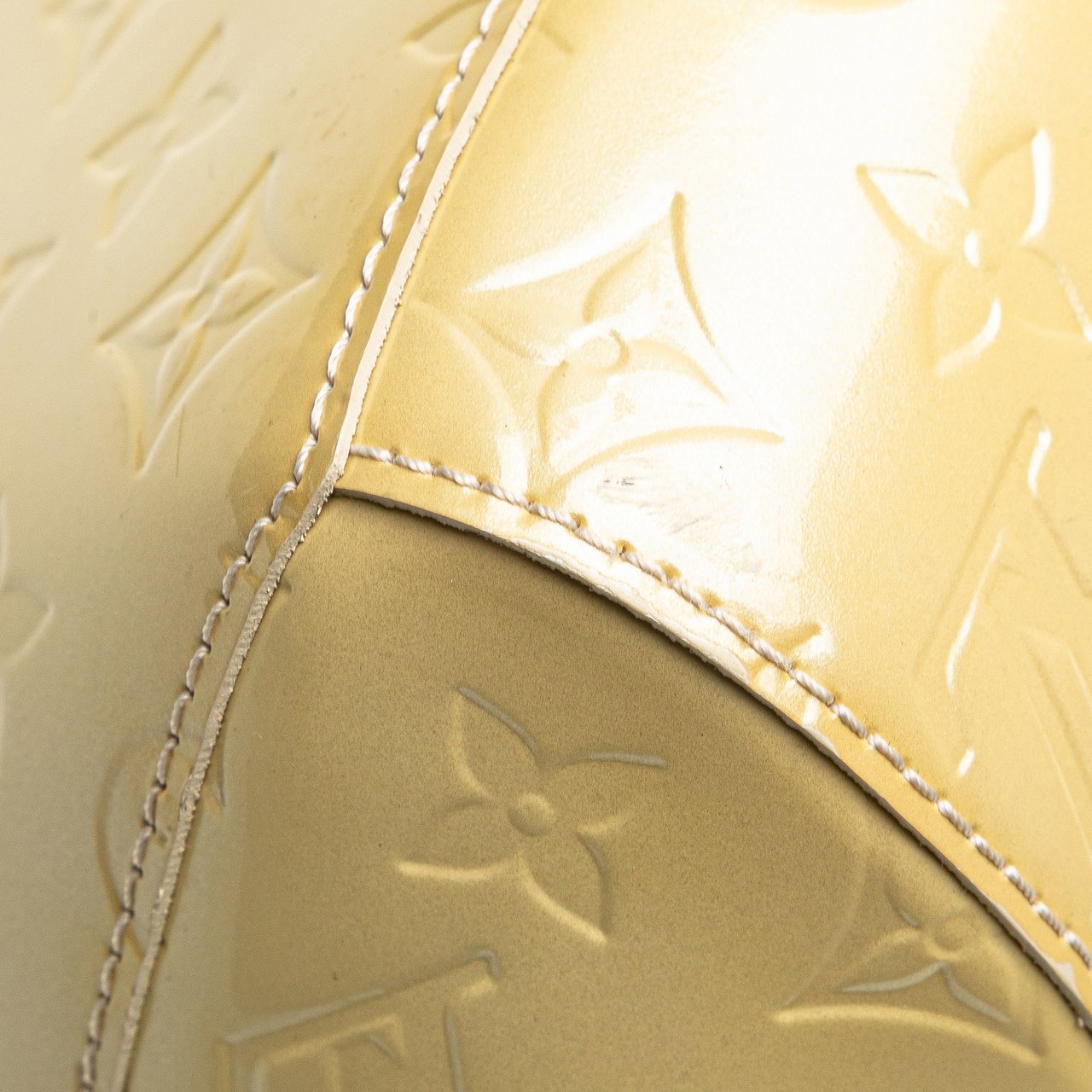 Louis Vuitton Monogram Vernis Sherwood PM Bruin