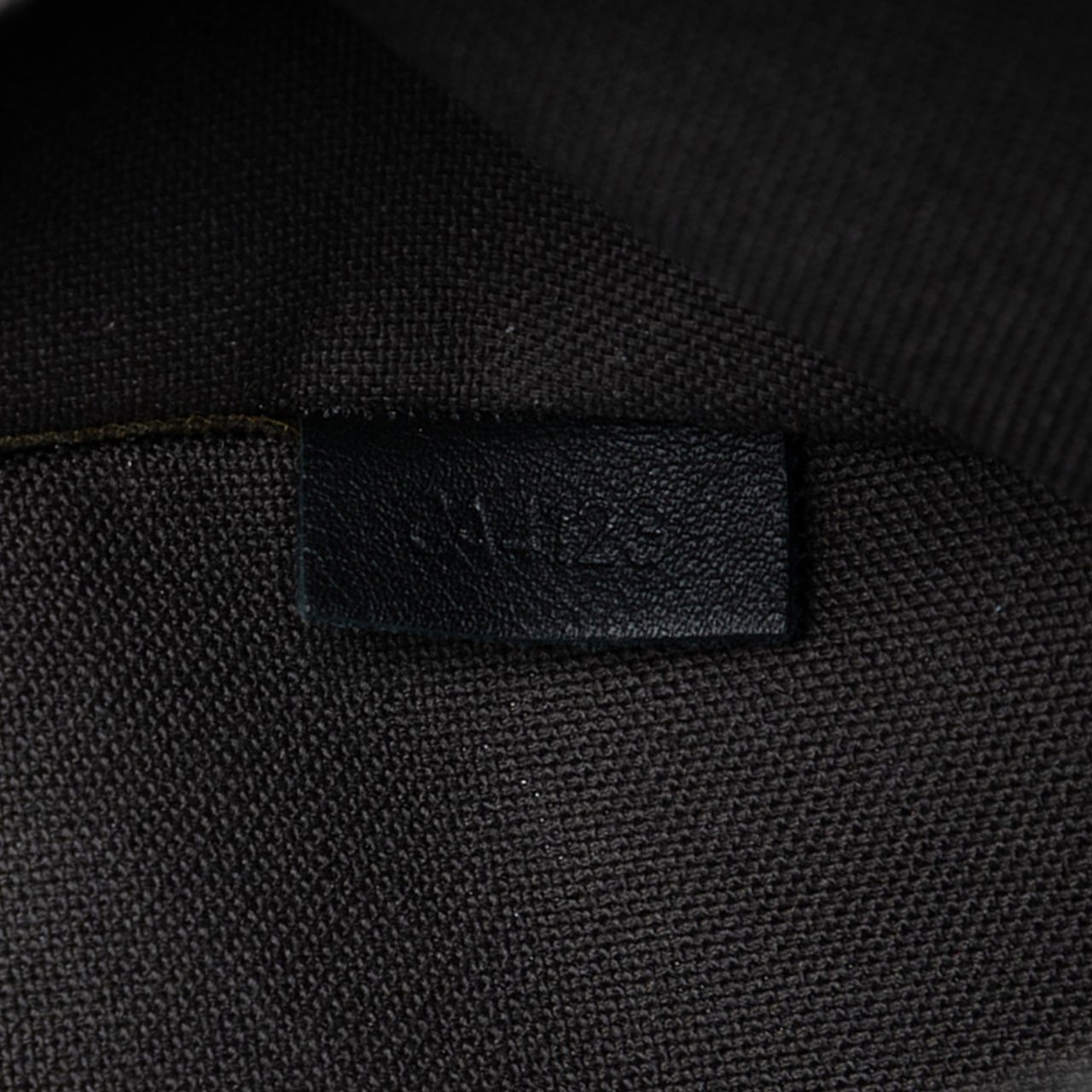 Louis Vuitton Damier Infini Porte Documents Jour Zwart