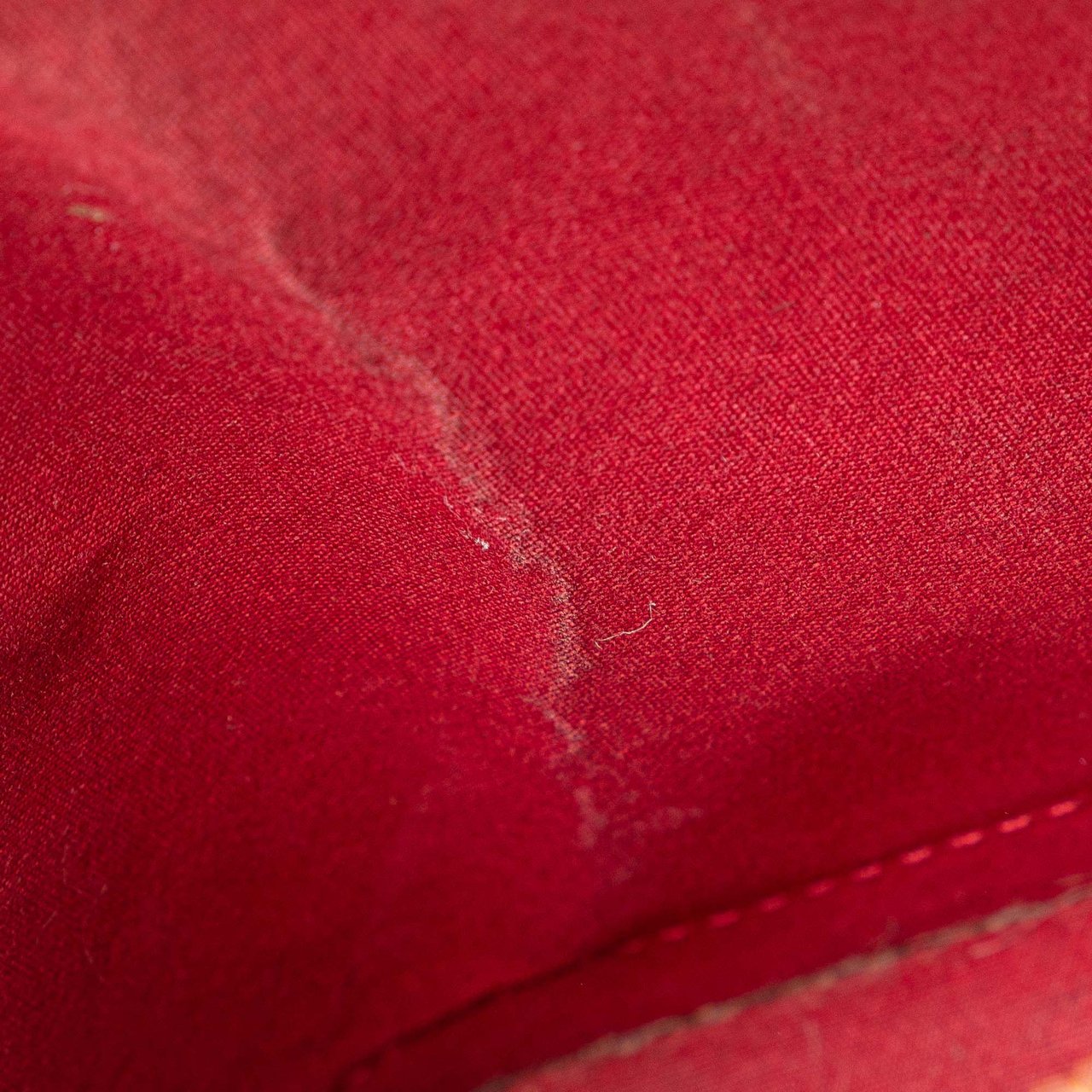 Louis Vuitton Monogram Vernis Alma BB Rood