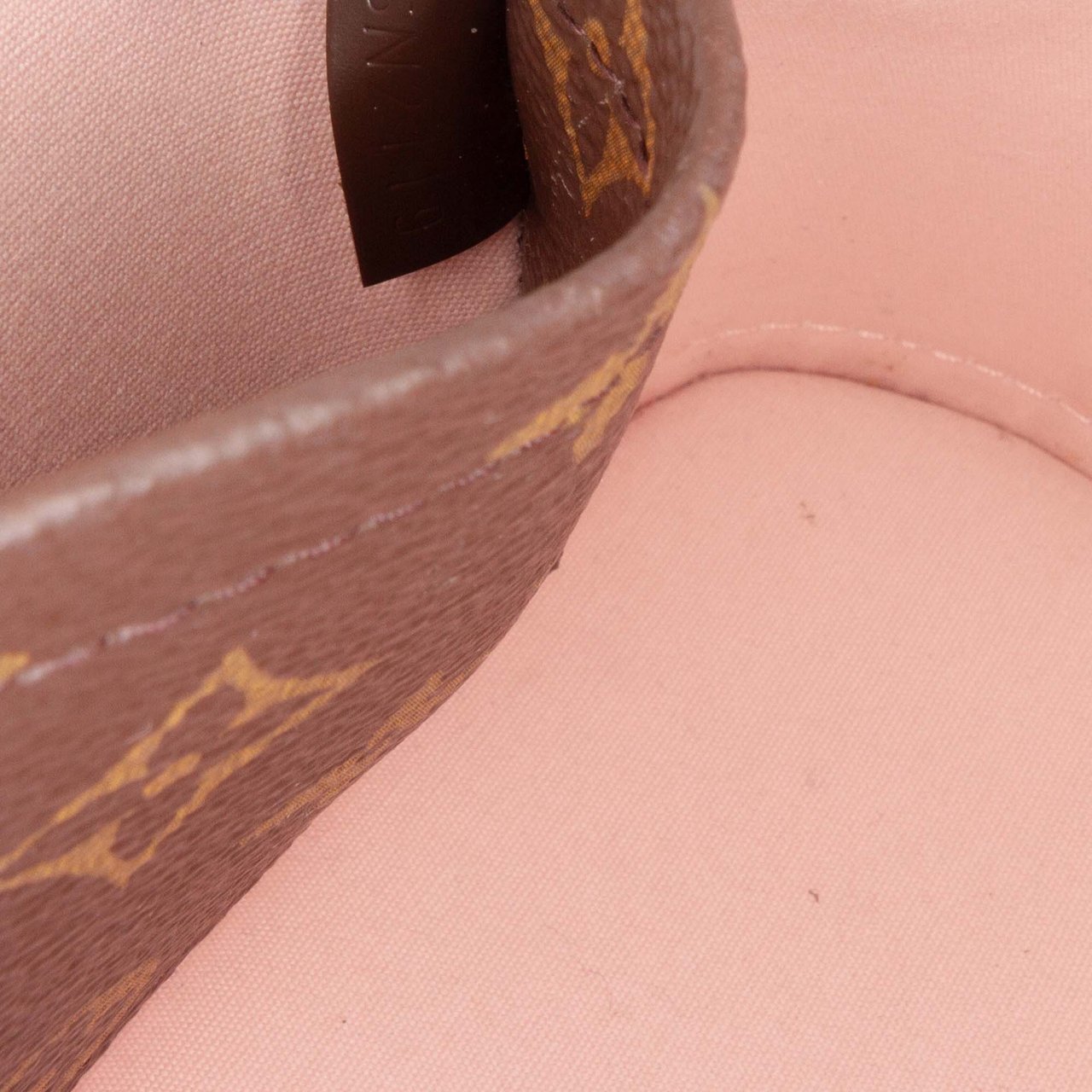Louis Vuitton Vernis Miroir Alma BB Roze