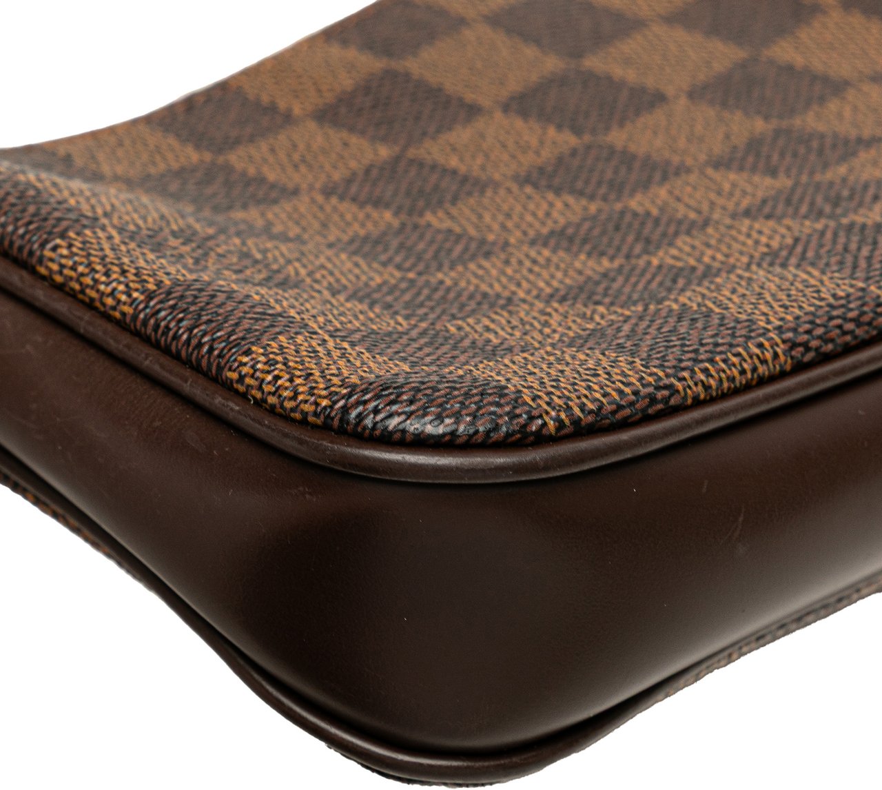 Louis Vuitton Damier Ebene Navona Bruin