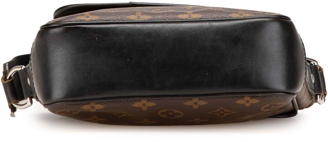 Louis Vuitton Monogram Macassar Bass PM Bruin