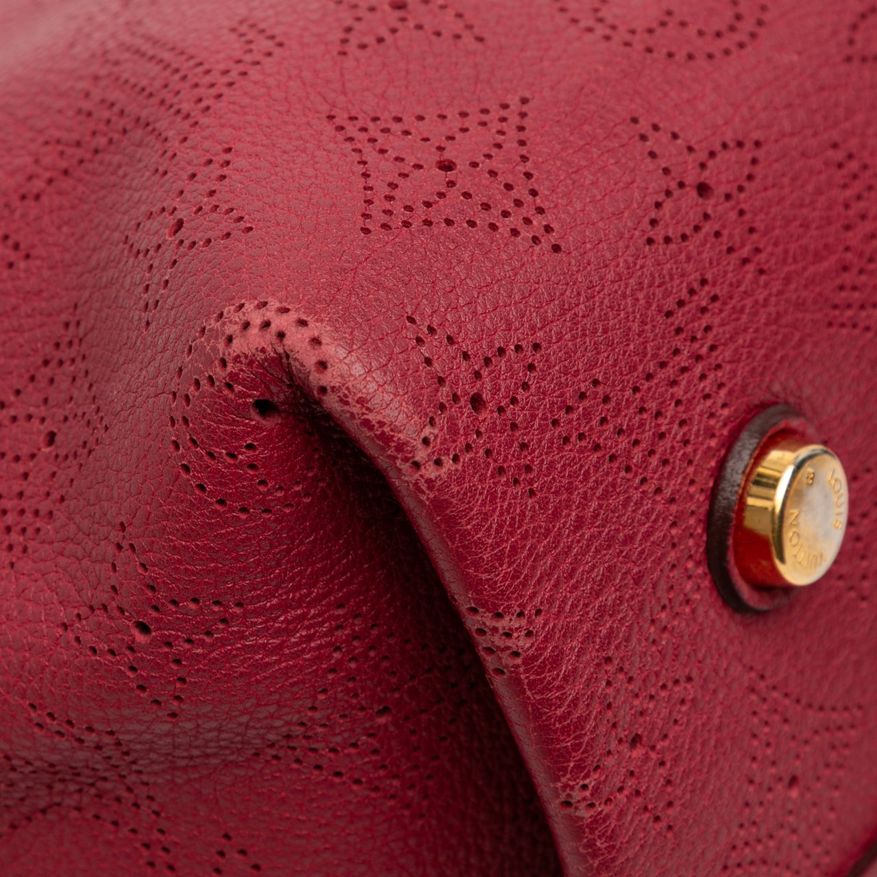 Louis Vuitton Monogram Mahina Cirrus PM Rood