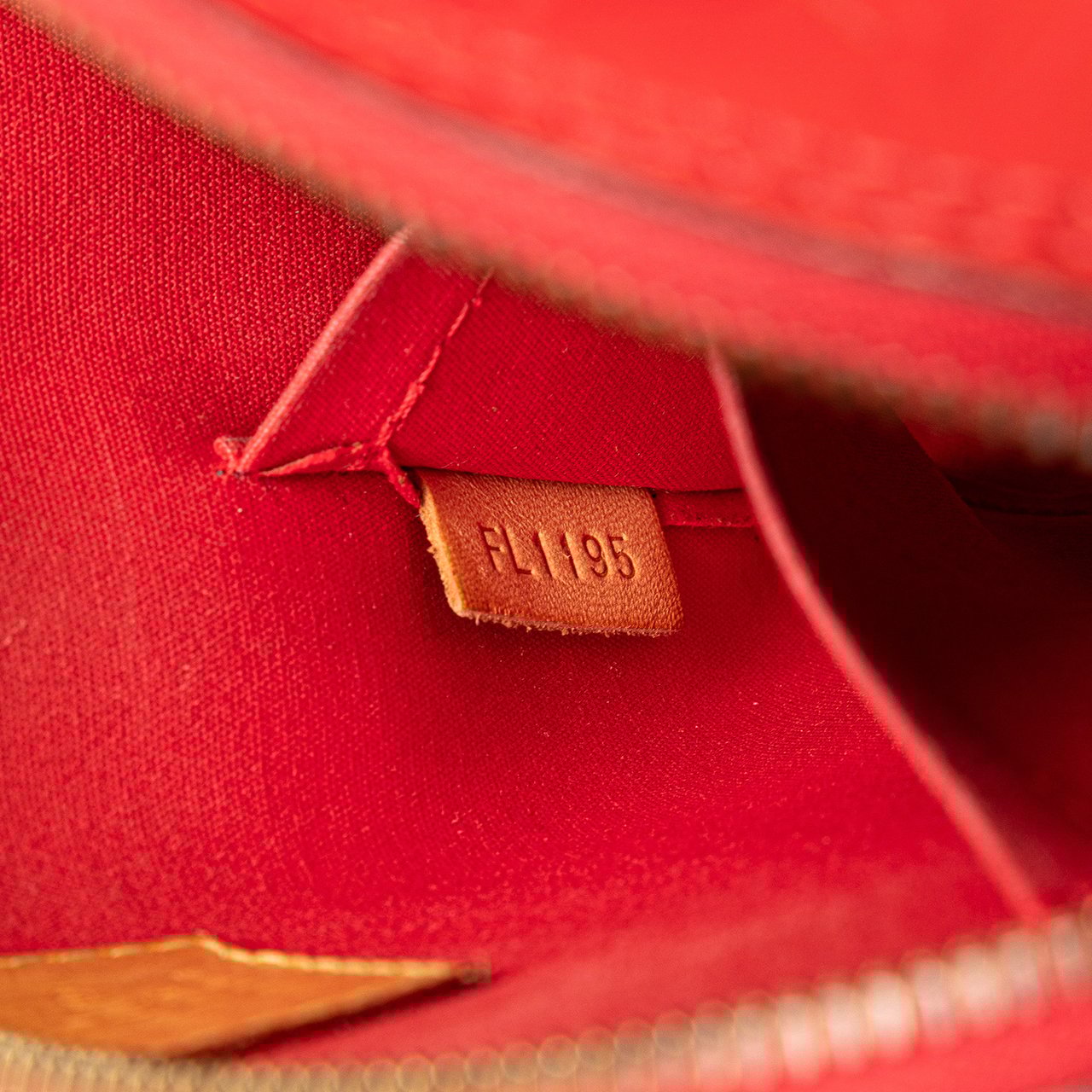 Louis Vuitton Monogram Vernis Alma BB Rood