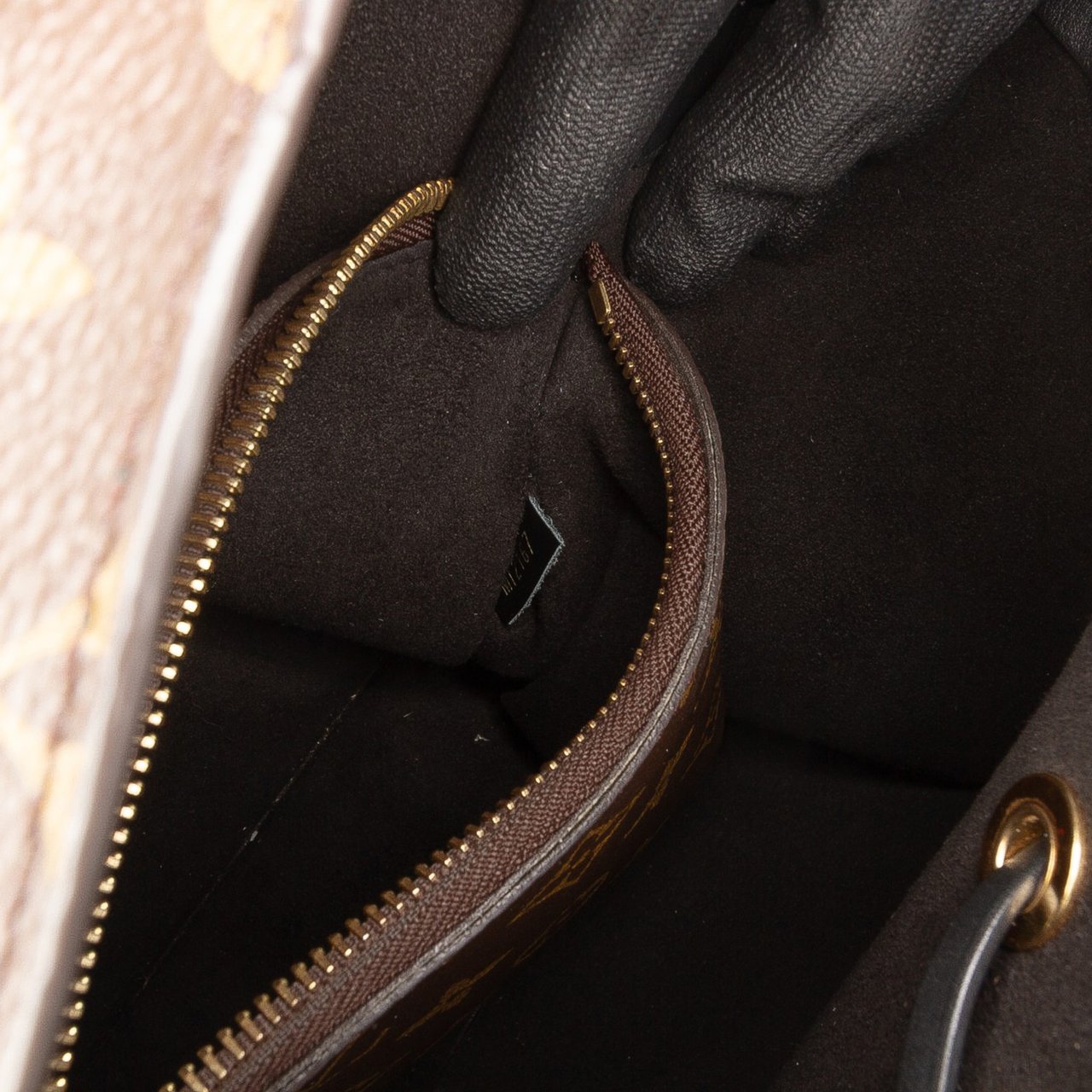 Louis Vuitton Monogram Neonoe MM Bruin