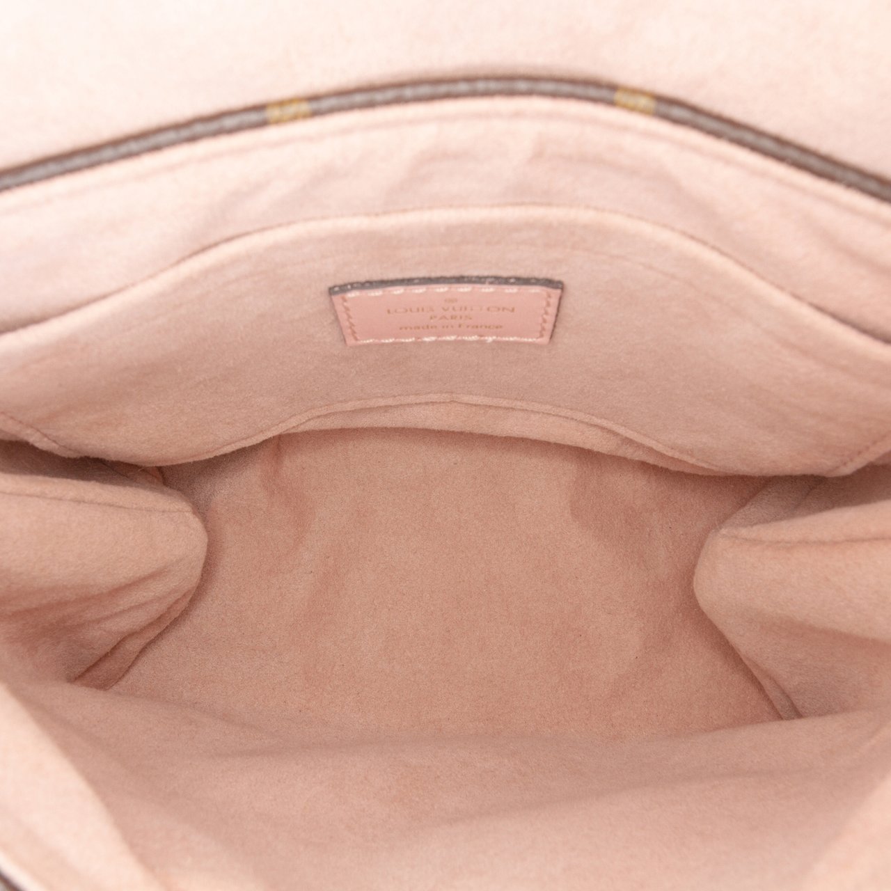 Louis Vuitton Monogram Locky BB Bruin