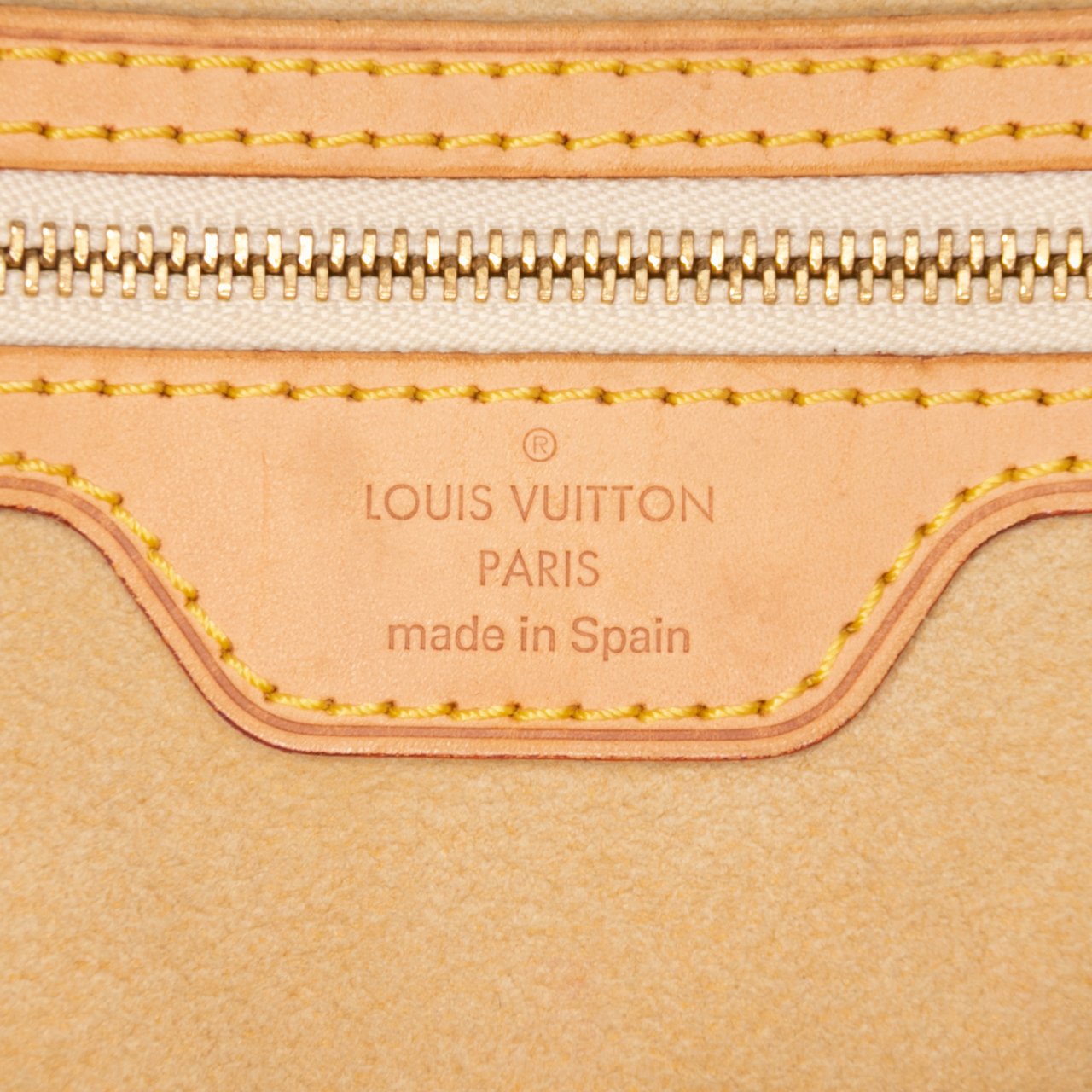 Louis Vuitton Damier Azur Hampstead PM Wit