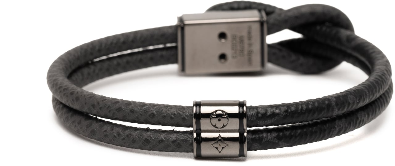 Louis Vuitton Monogram Eclipse Taiga Loop It Bracelet Zwart
