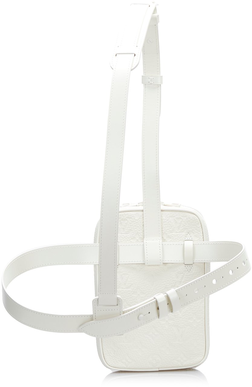 Louis Vuitton Monogram Taurillon Utility Side Wit