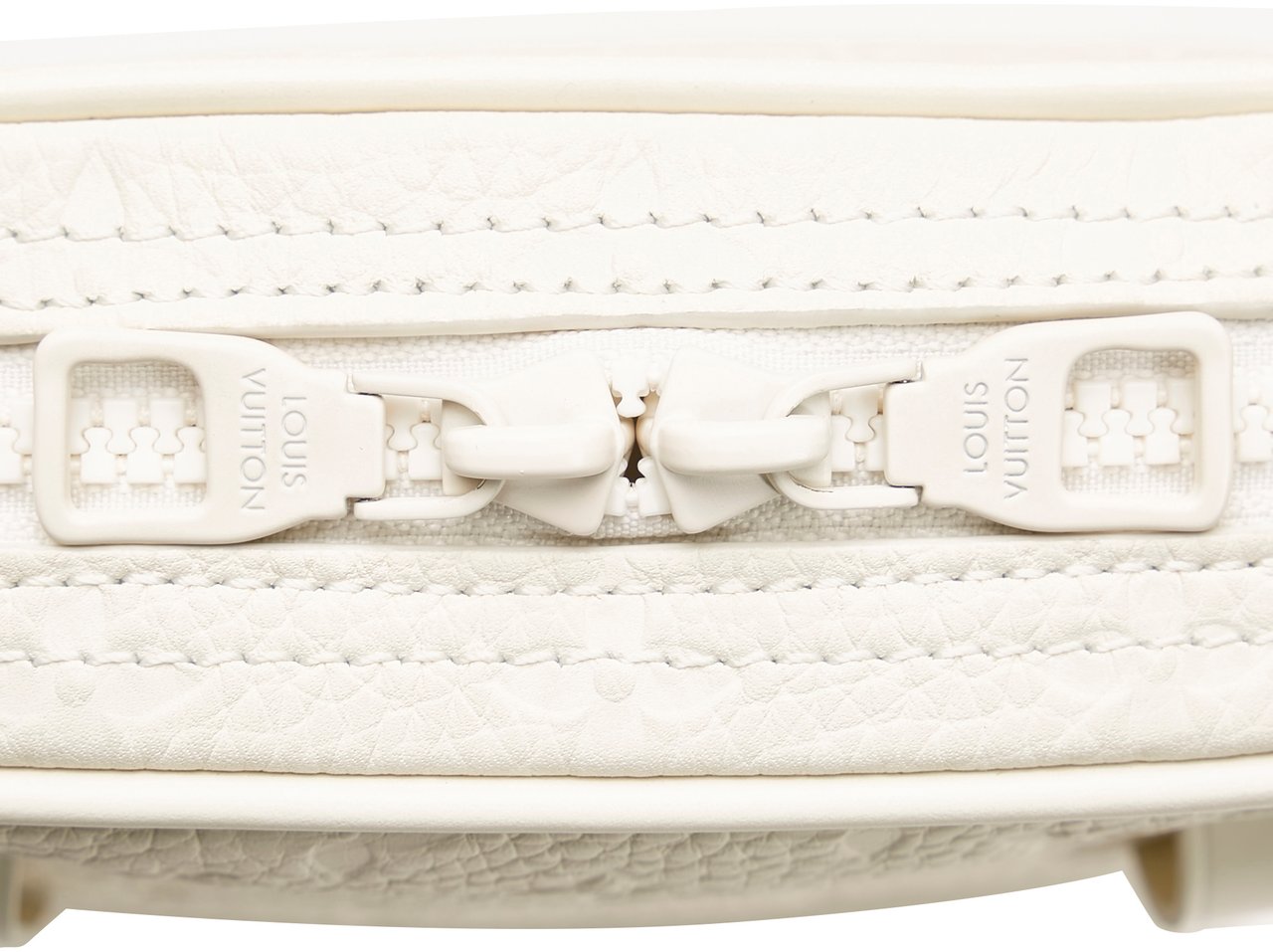 Louis Vuitton Monogram Taurillon Utility Side Wit