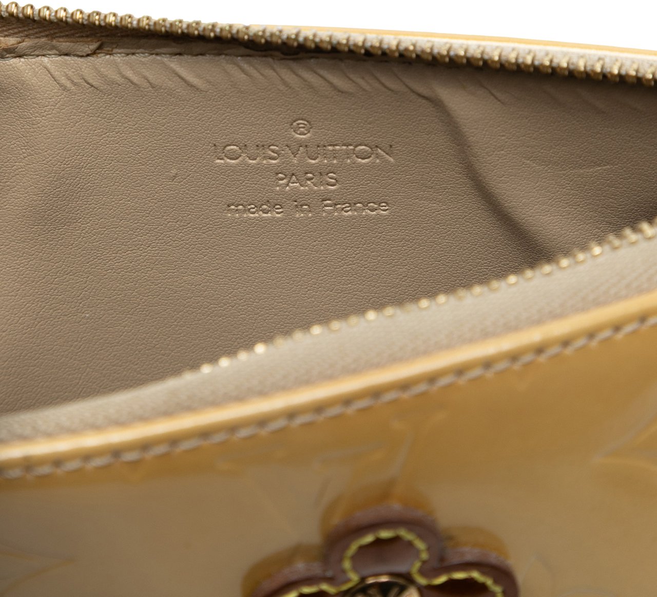 Louis Vuitton Monogram Vernis Fleurs Lexington Pochette Bruin