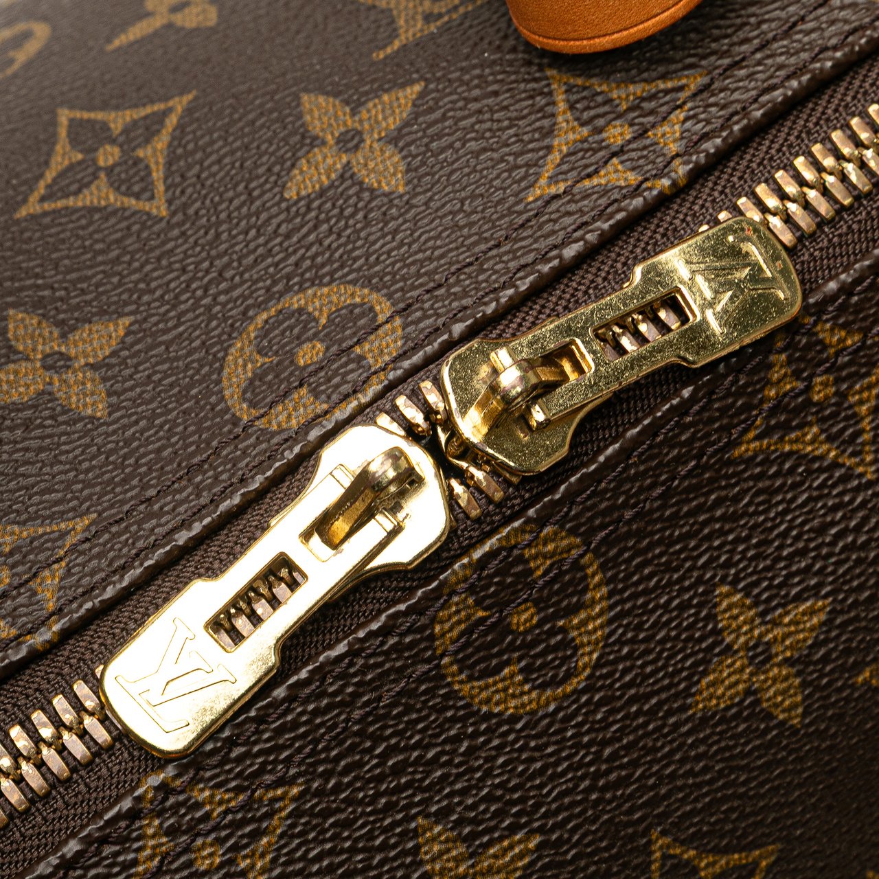 Louis Vuitton Monogram Keepall 45 Bruin