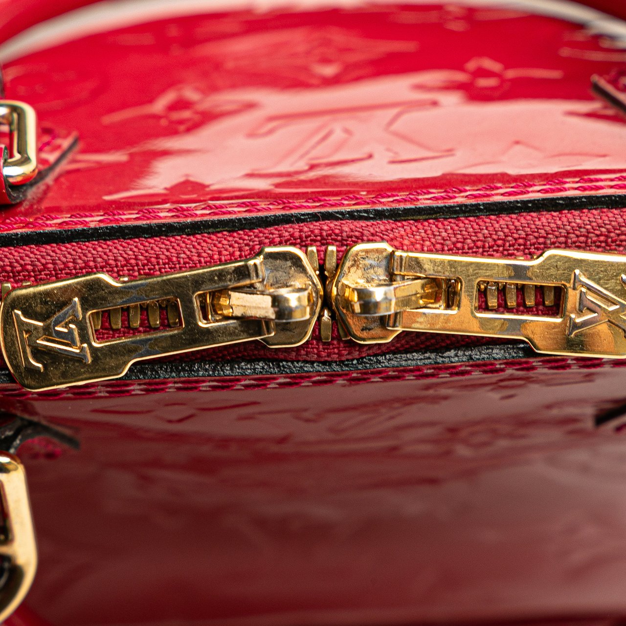 Louis Vuitton Monogram Vernis Alma BB Rood