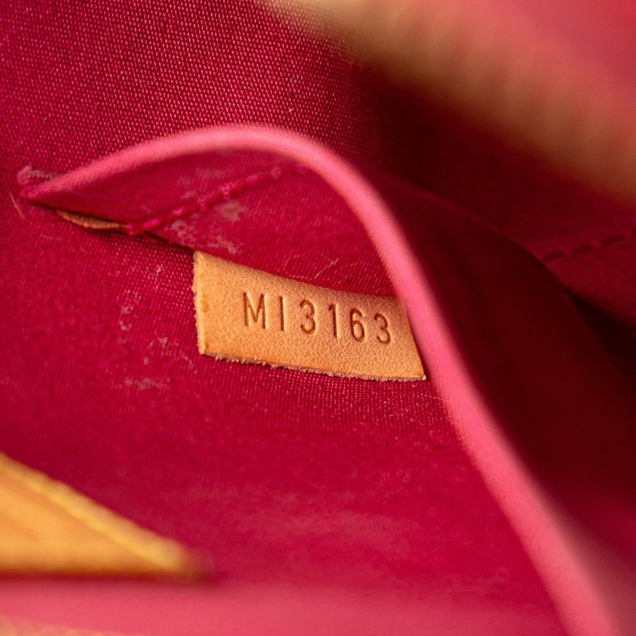 Louis Vuitton Monogram Vernis Alma BB Rood