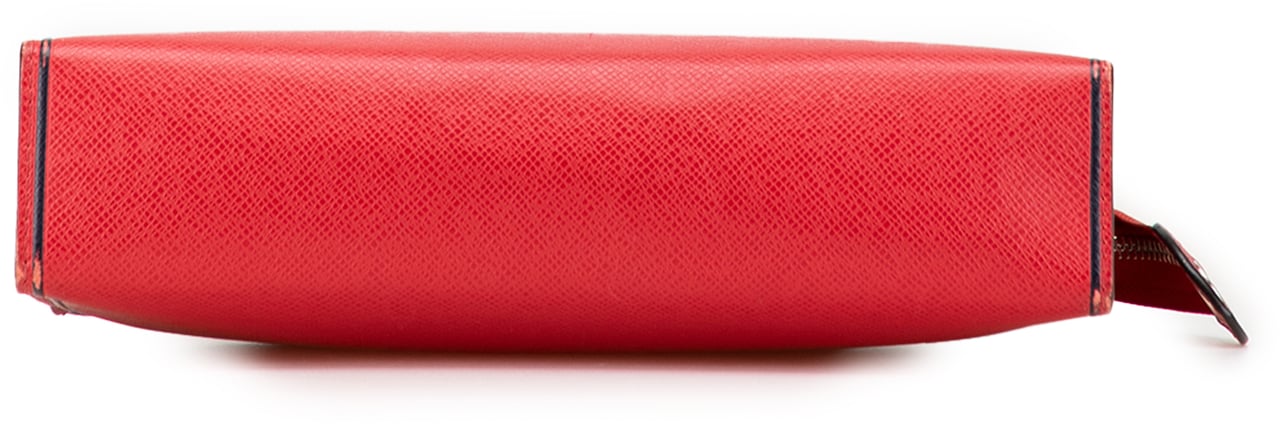 Louis Vuitton Taiga Pochette Voyage MM Rood