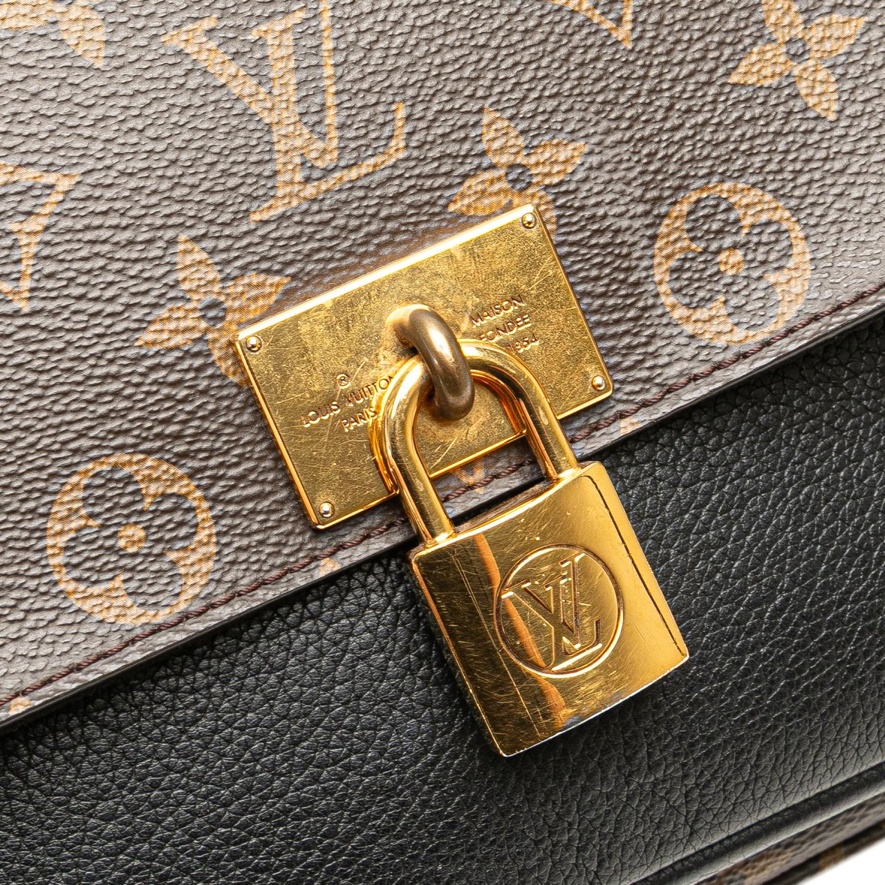 Louis Vuitton Monogram Marignan Bruin