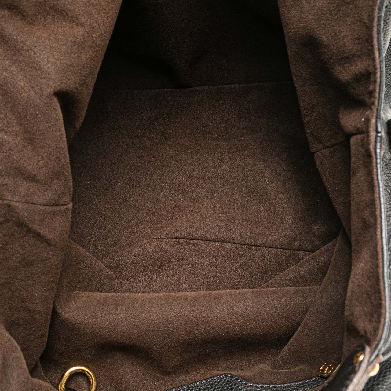 Louis Vuitton Monogram Mahina L Zwart