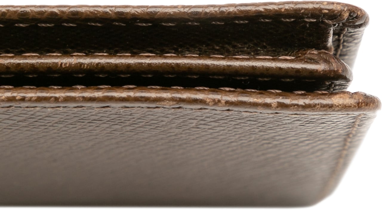 Louis Vuitton Taiga Checkbook Wallet Bruin