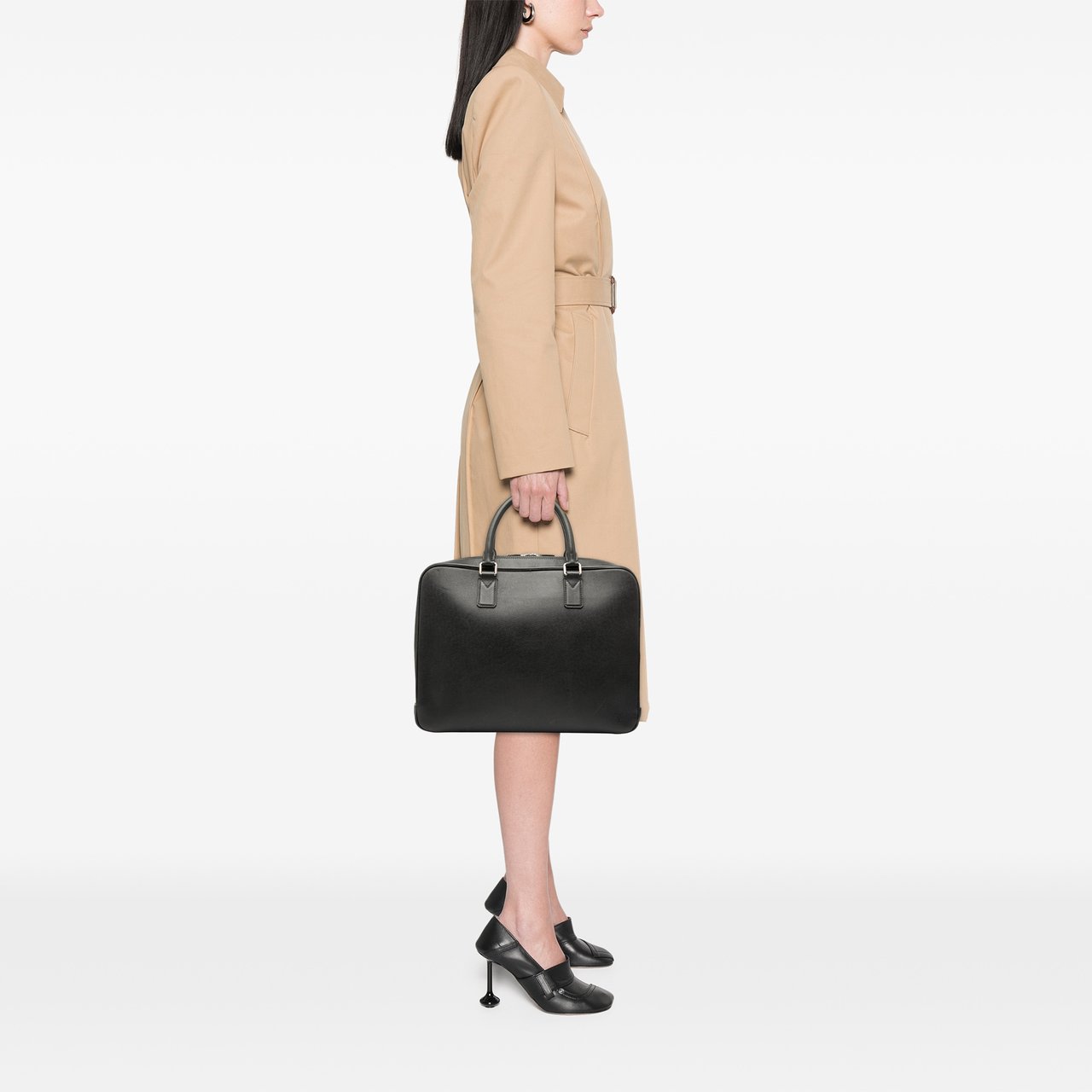 Louis Vuitton Taiga Neo Igor Briefcase Zwart