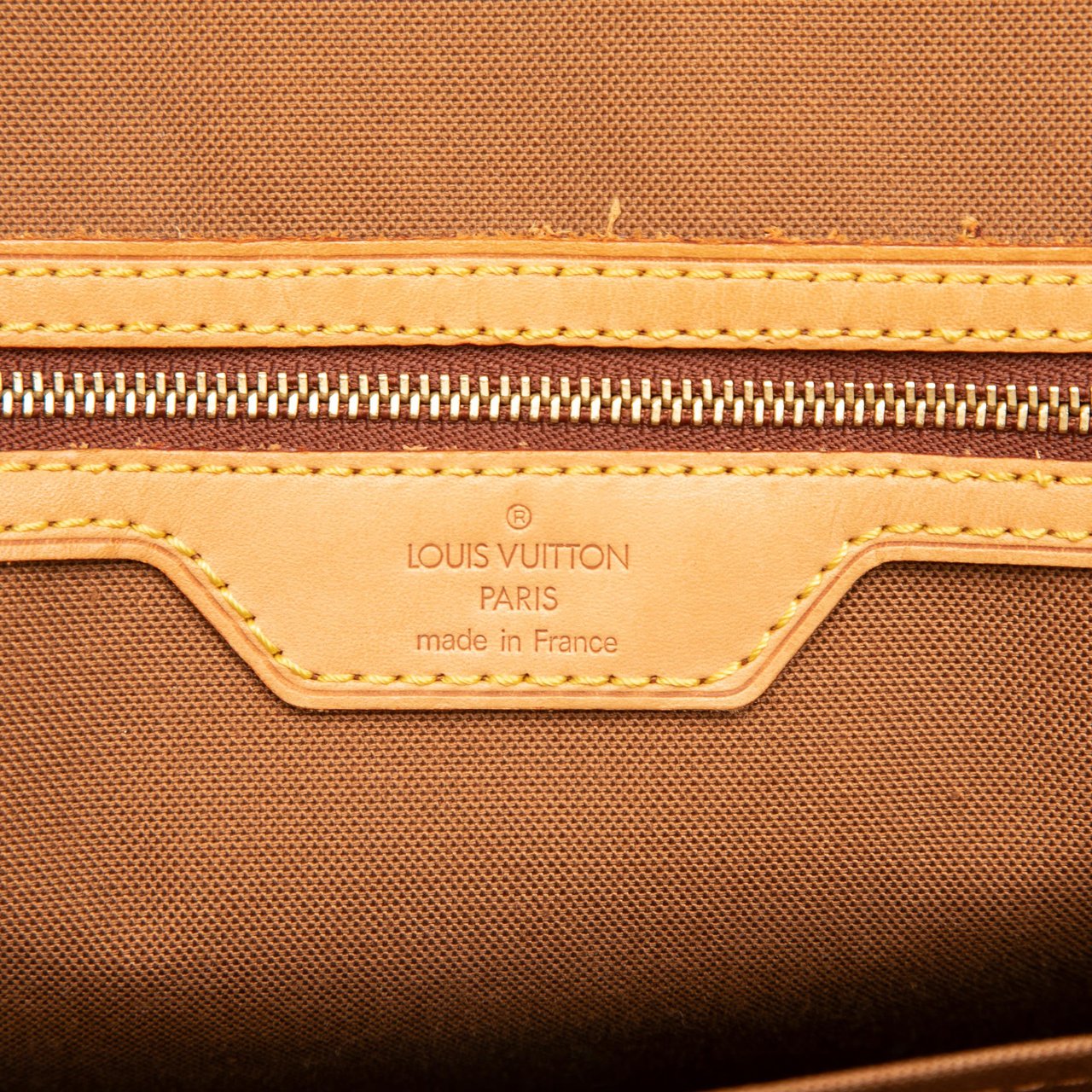 Louis Vuitton Monogram Pegase Porte Documents Bruin