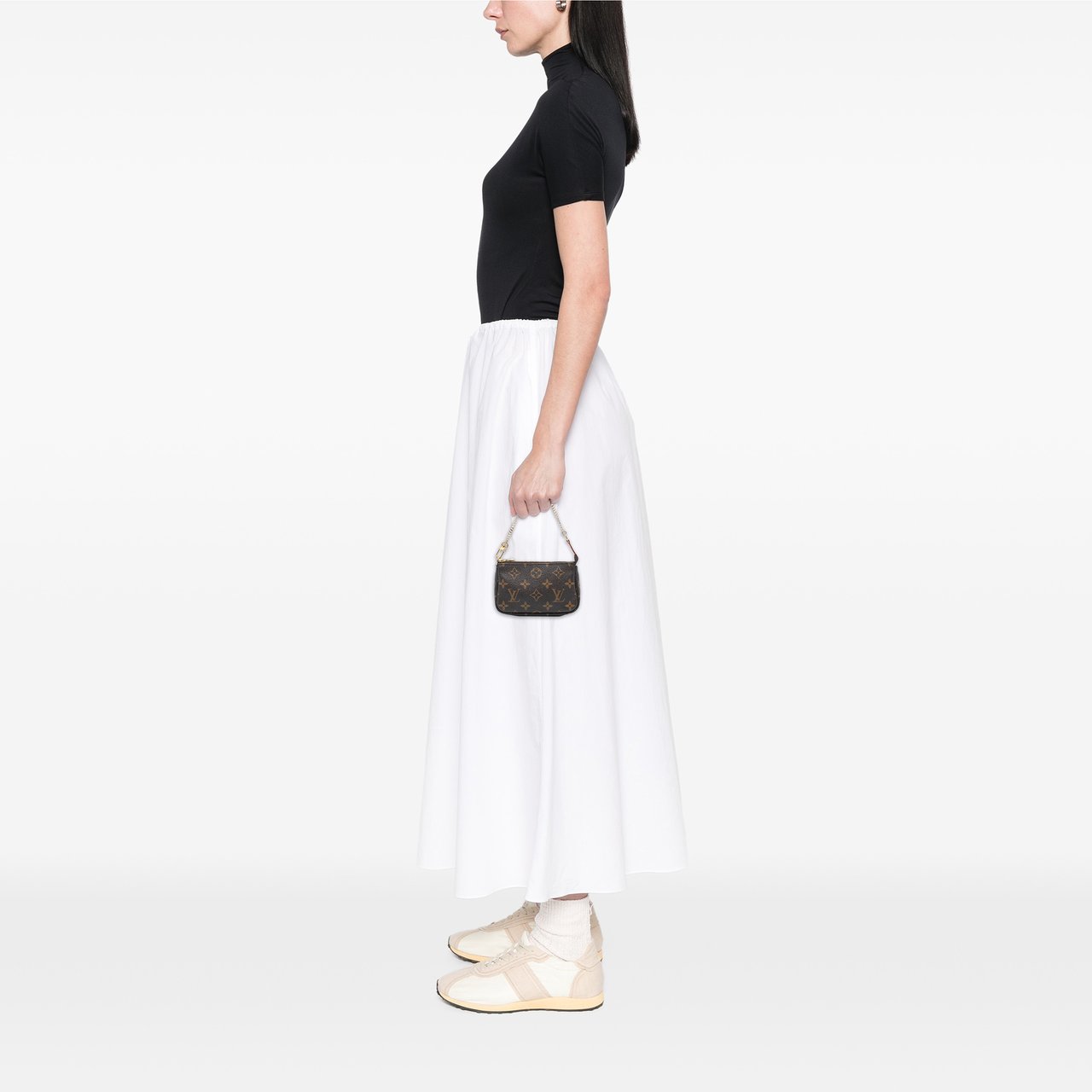 Louis Vuitton Monogram Mini Pochette Accessoires Bruin