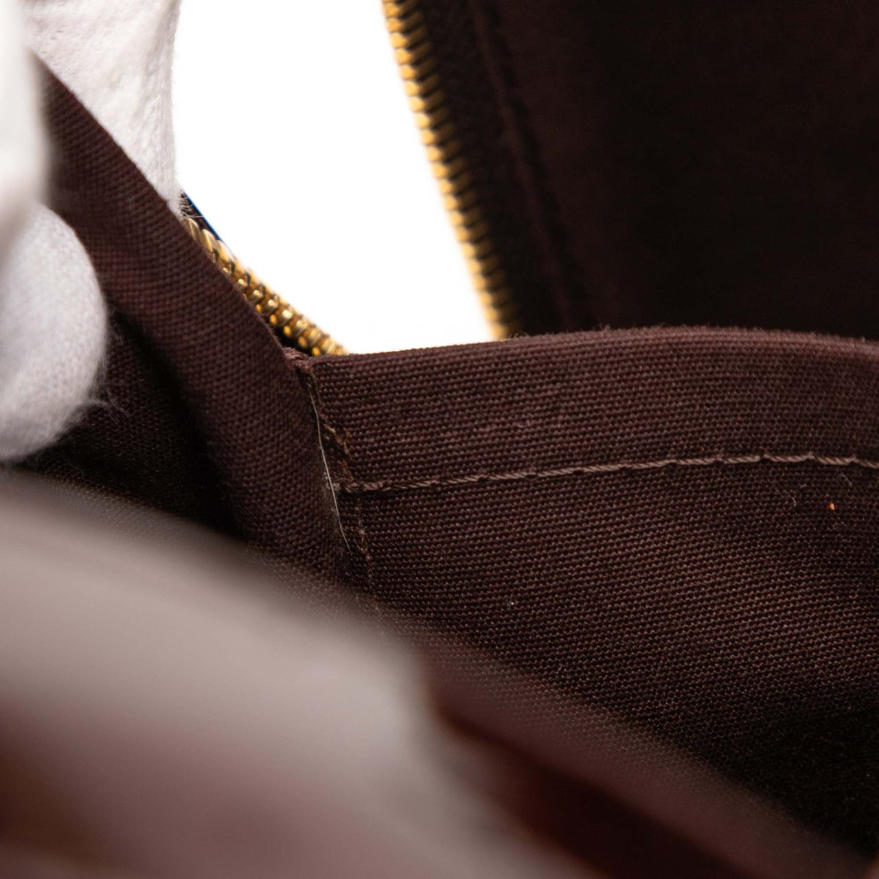 Louis Vuitton Monogram Vernis Summit Drive Paars