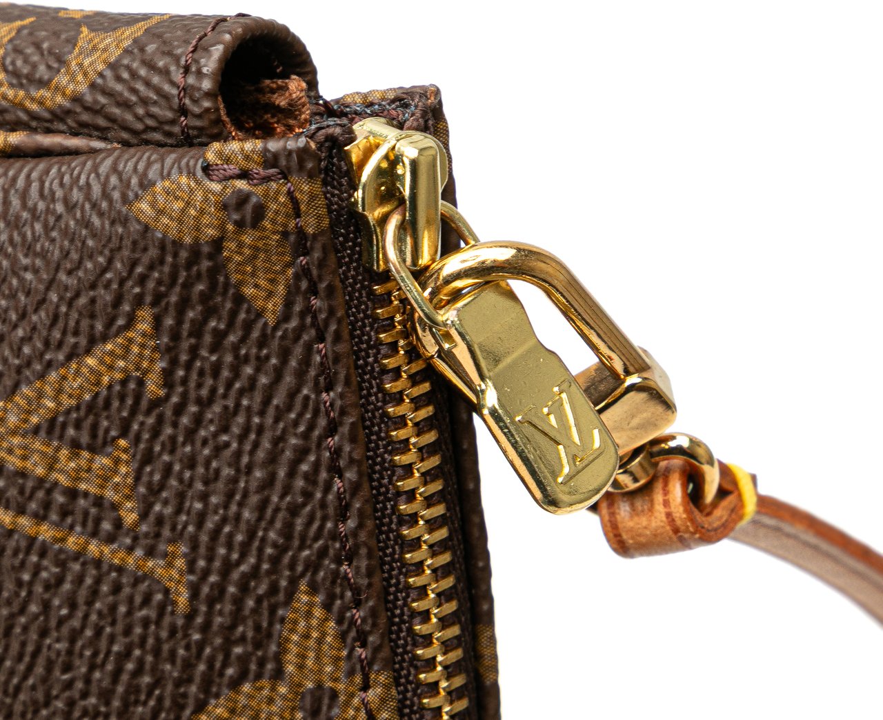 Louis Vuitton Monogram Pochette Accessoires Bruin
