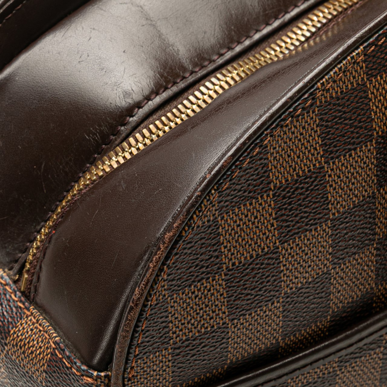Louis Vuitton Damier Ebene Sarria Horizontal Bruin
