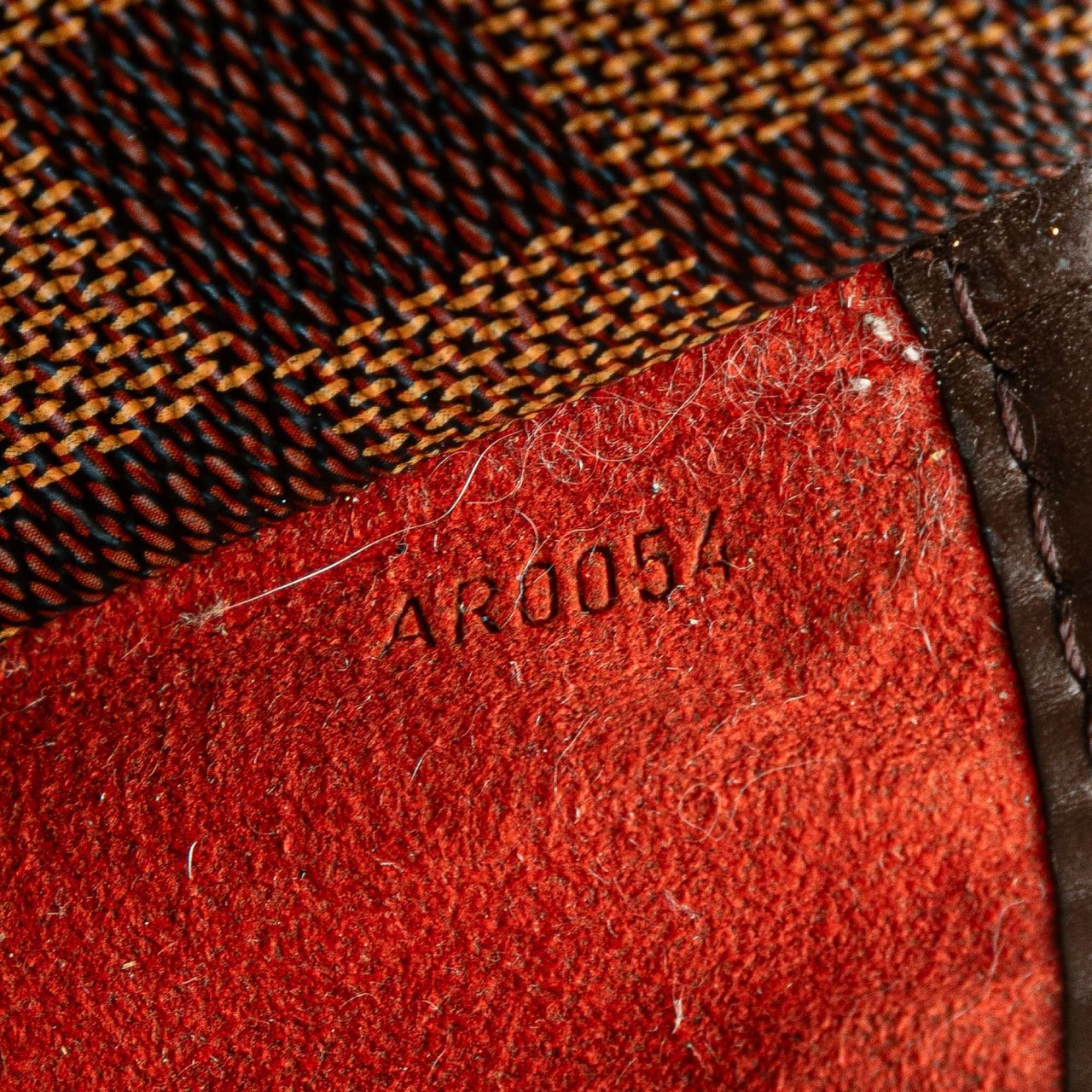 Louis Vuitton Damier Ebene Sarria Horizontal Bruin