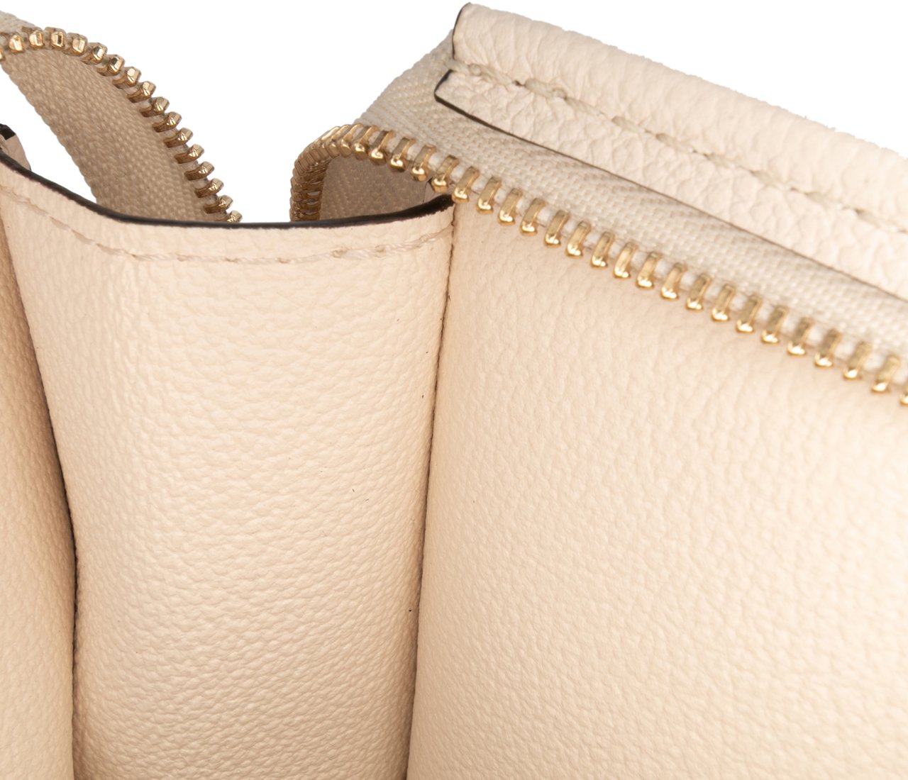 Louis Vuitton Monogram Empreinte Giant By The Pool Toiletry Pouch 26 Bruin