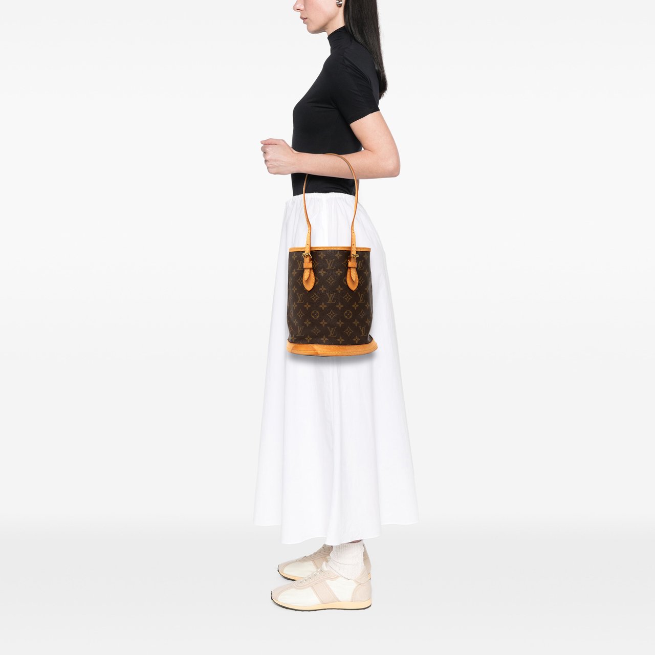 Louis Vuitton Monogram Petit Bucket Bruin