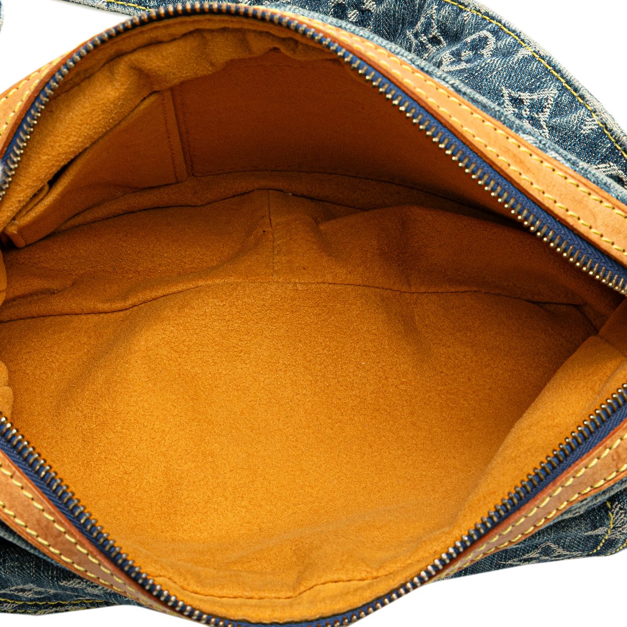 Louis Vuitton Monogram Denim Bum Bag Blauw