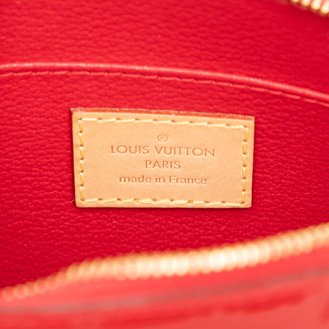 Louis Vuitton Monogram Vernis Cosmetic Pouch Rood