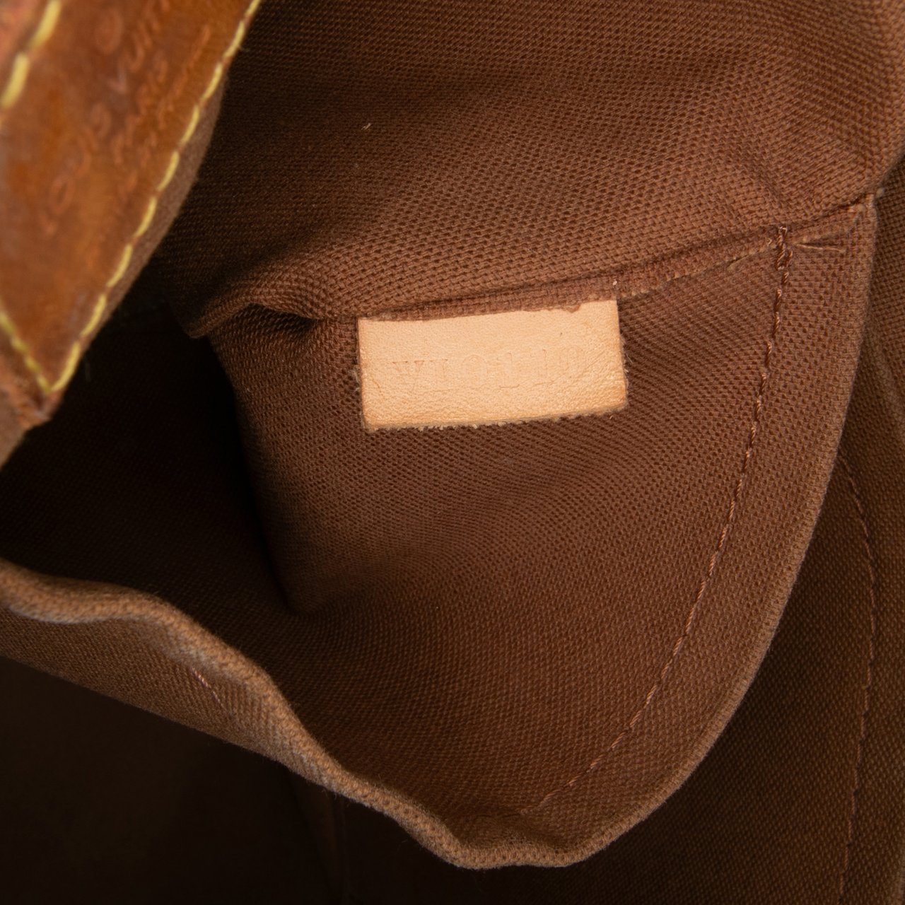 Louis Vuitton Monogram Palermo PM Bruin